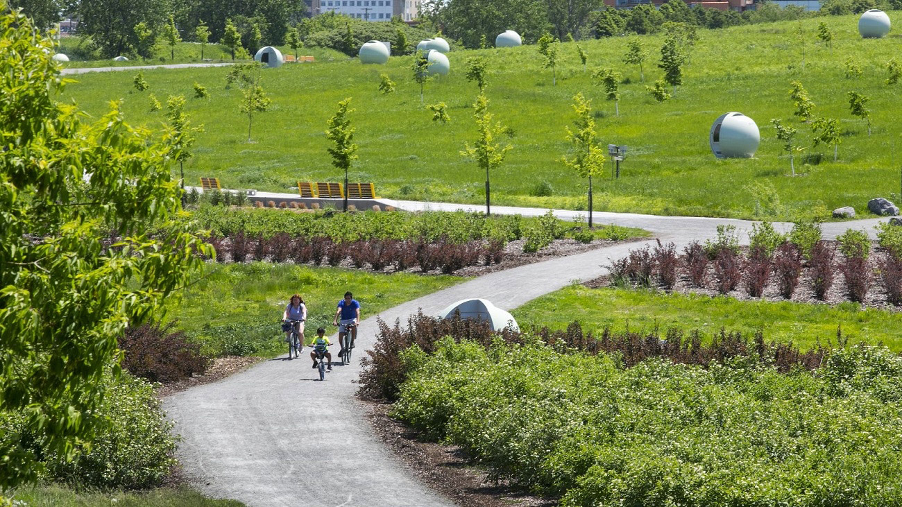 https://craftfloor.com/wp-content/uploads/2025/04/Parc-Frederic-Back.jpg