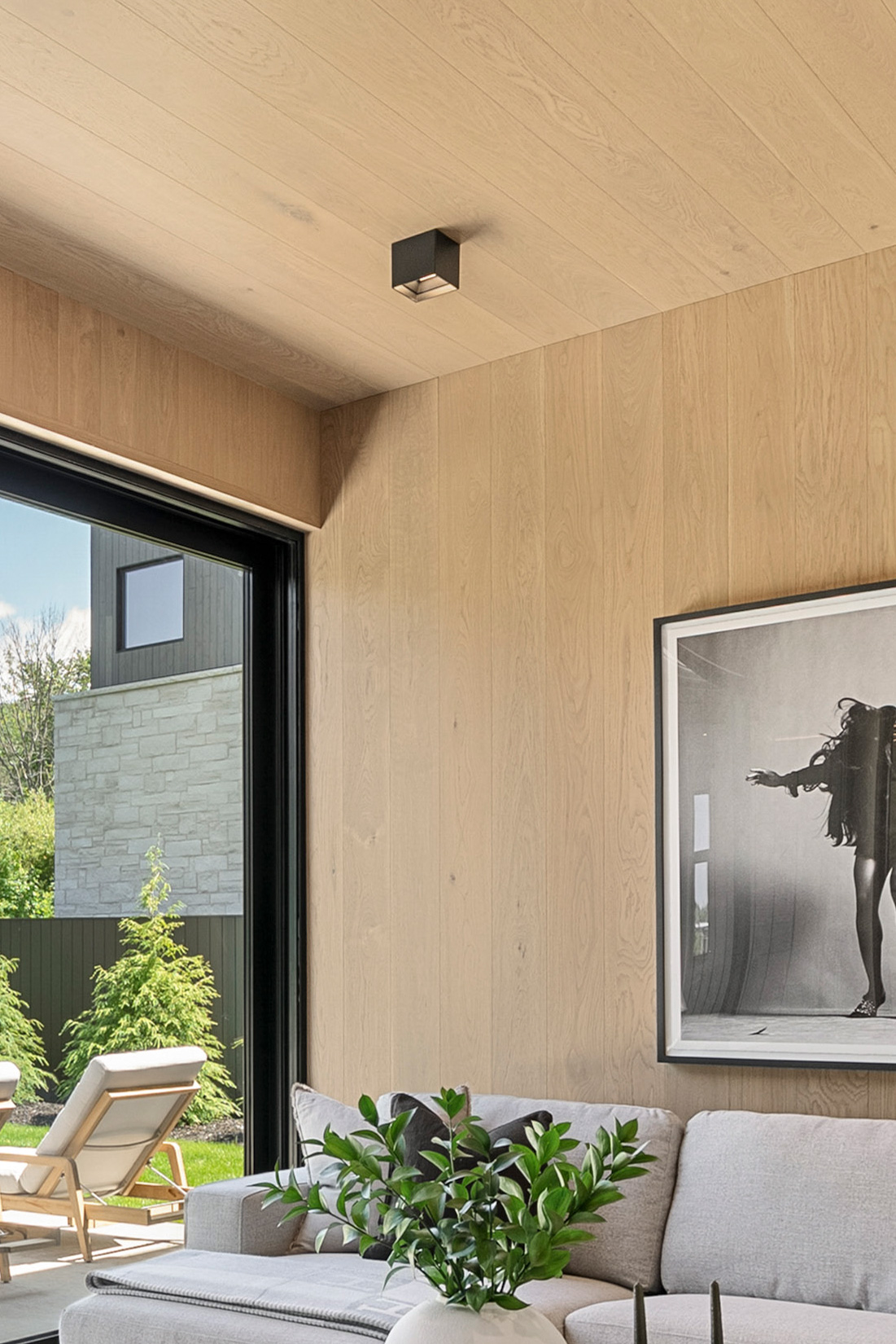 https://craftfloor.com/wp-content/uploads/2026/01/Provence-Oak-MistayaHomes-GeorgianBay-Ontario-2025-Four-Season-Room-detail.jpg